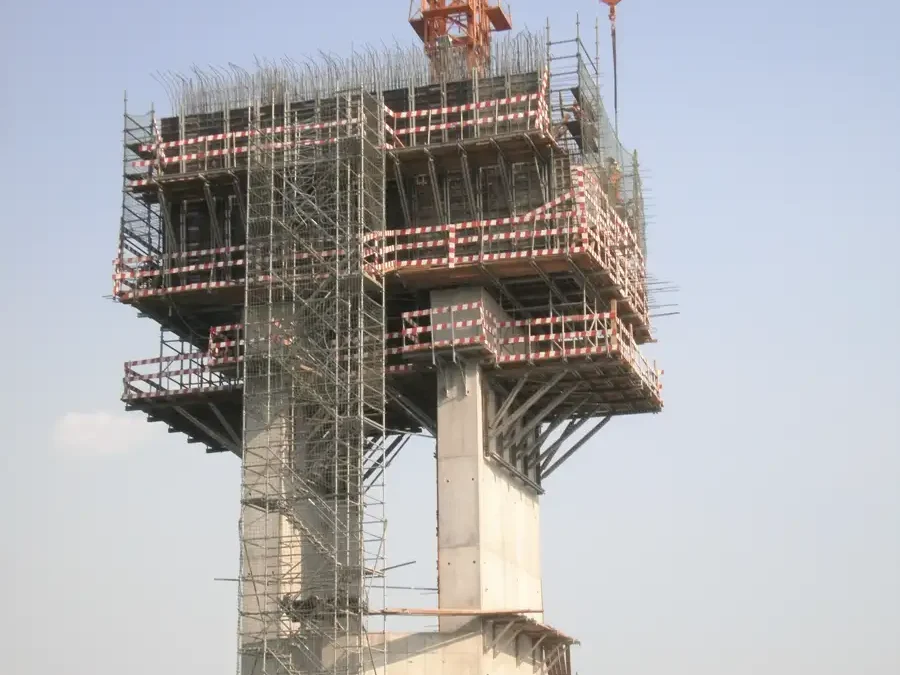 Ponte Tete sobre o Rio Zambeze