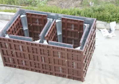 Construction et expansion du port de Cavaleiros et Furna